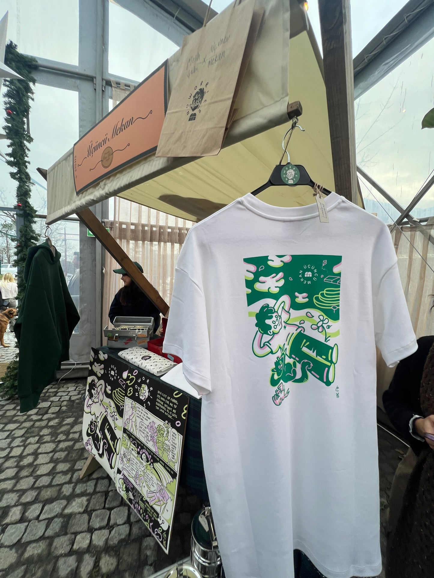 Üçüncü Mekan x Melih Çebi - T-Shirt